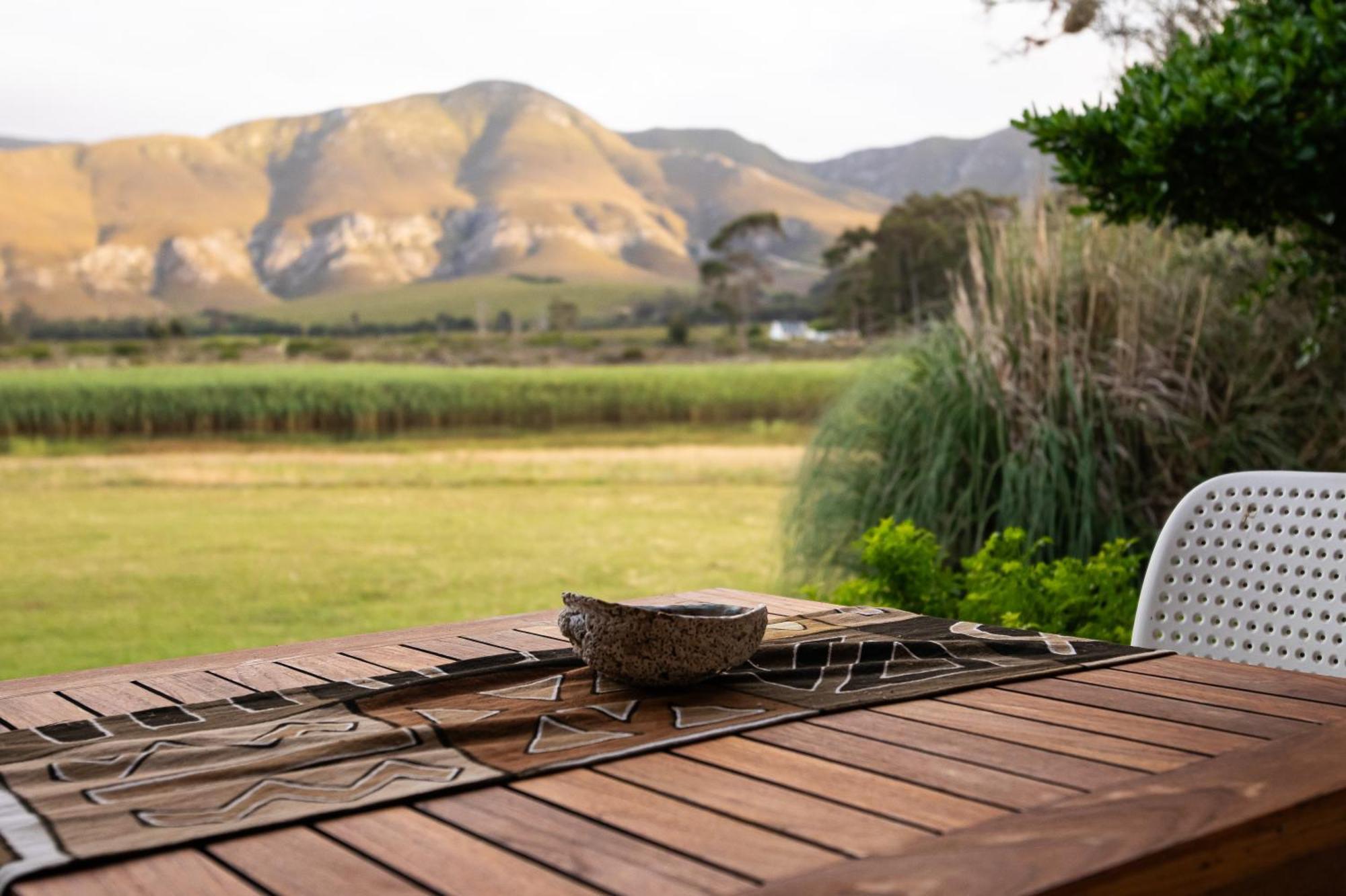 Springfontein River Lodge Станфорд Екстериор снимка